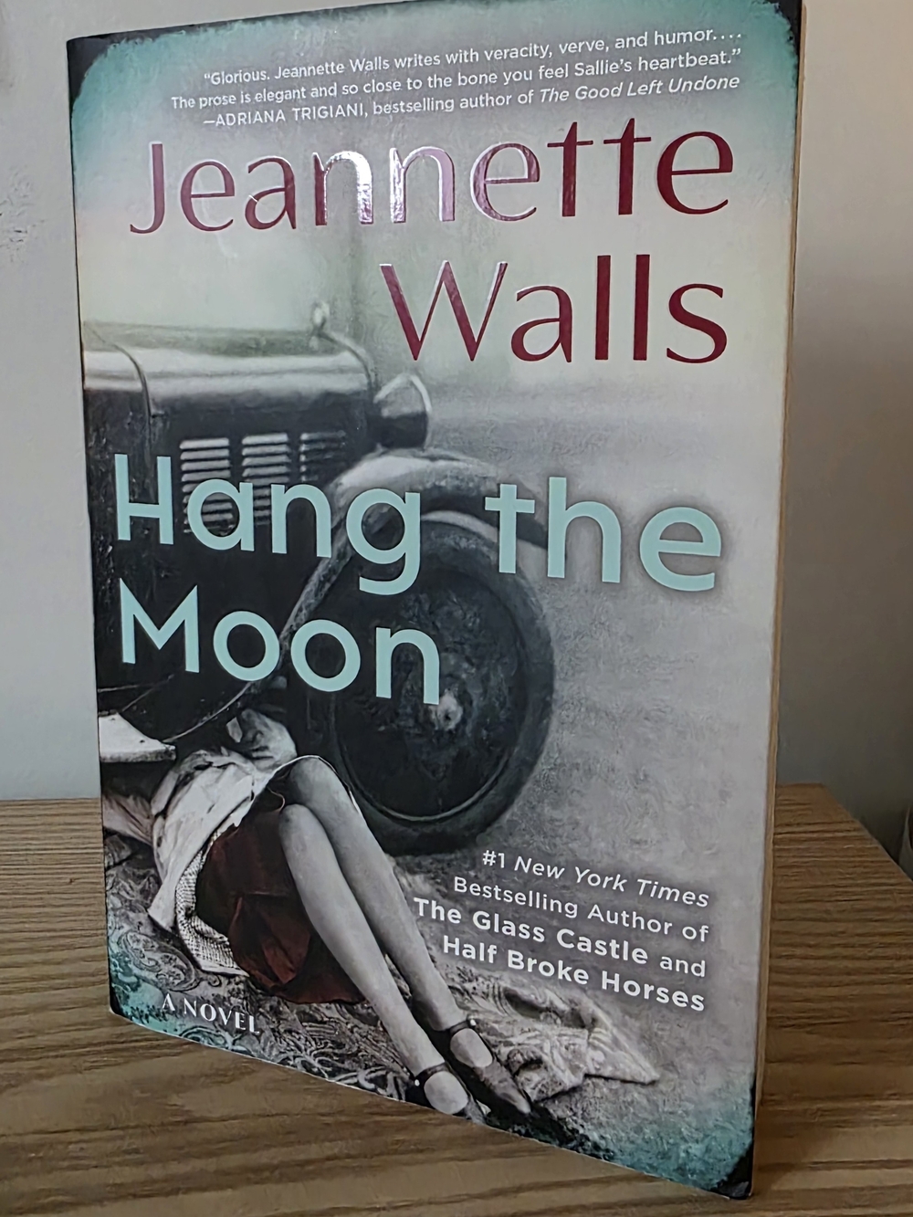 2 For $16 Books - Jeannette Walls - Hang the Moon